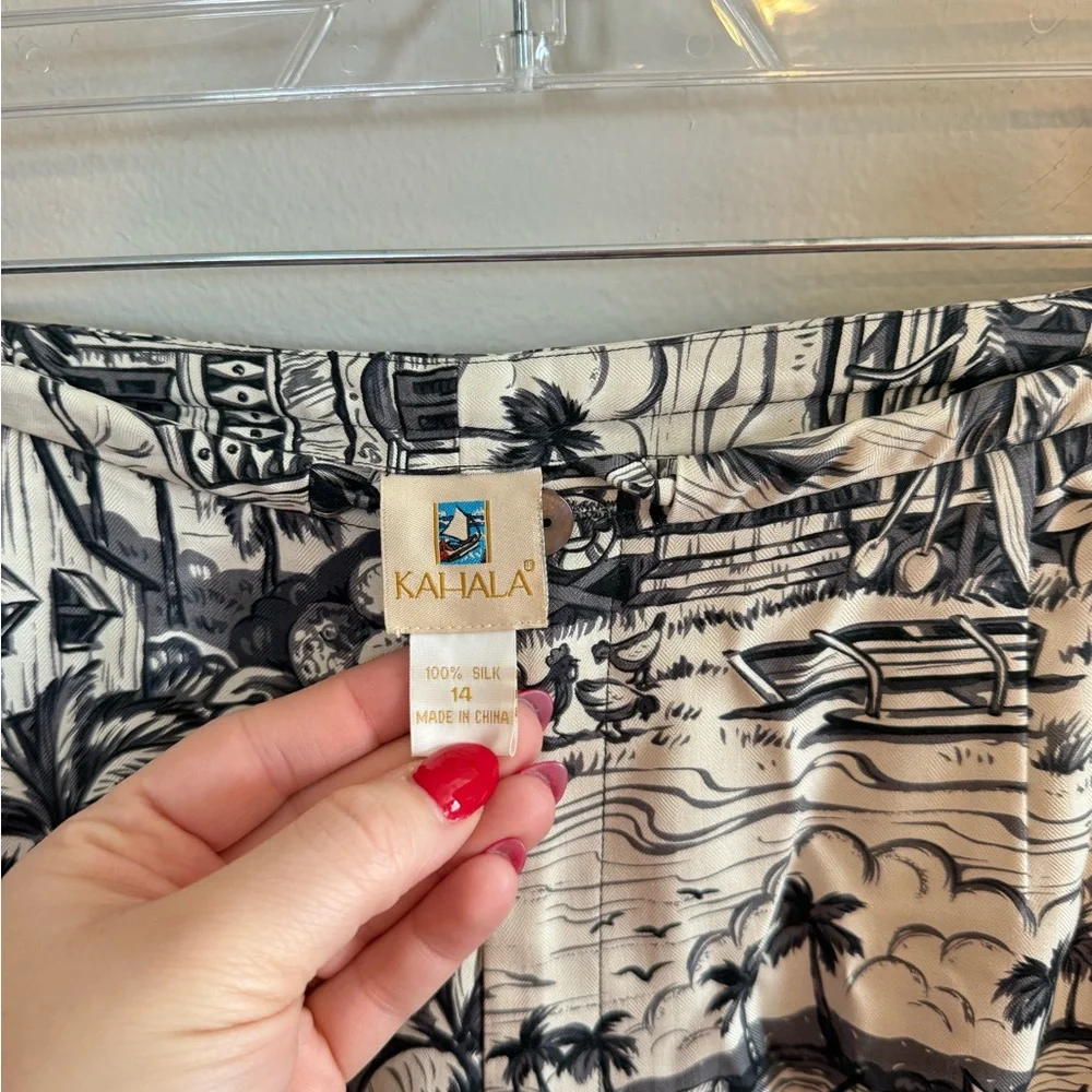 Kahala • Vintage 100% Silk Beachy Novelty Print Pant‎ Pockets Resortwear Summer